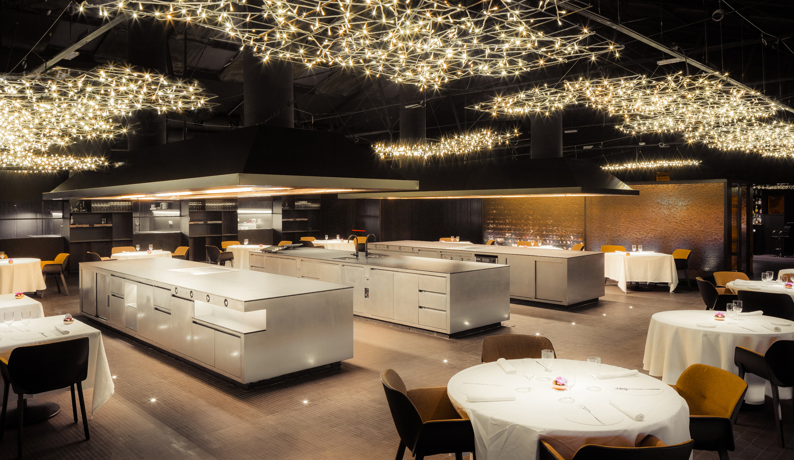 images/51-31-9-2023-1003-kitchen 3.jpg