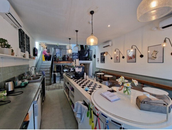 images/kitchen-import-2025-08-07-11-40-09-2845-47-Chalk-Farm-Rd-London-Interior-Photo-4-LargeHighDefinition.jpg